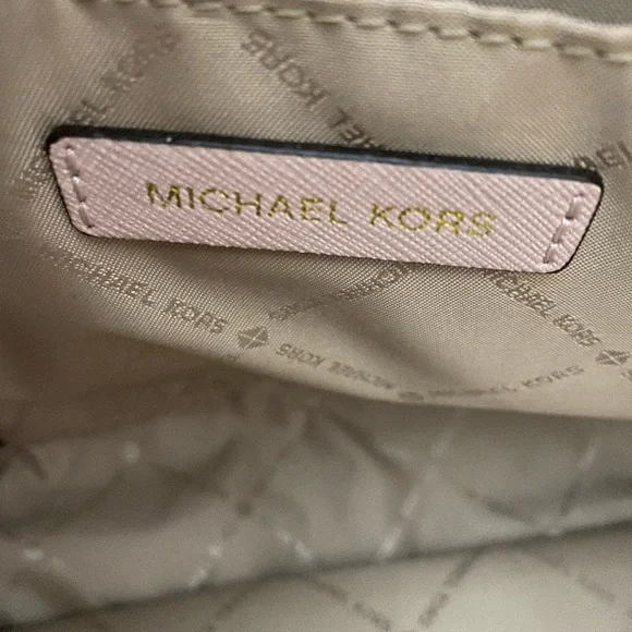 Michael Kors Walsh Medium Multifunction (MF) Saffiano Leather Tote - Pink - Picture 6 of 10